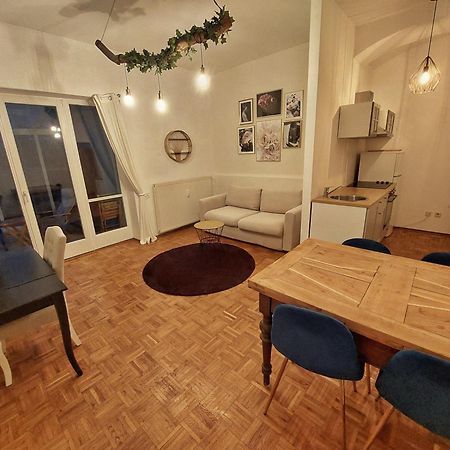 Appartamento Wohnen Im Gruenen Graz Esterno foto